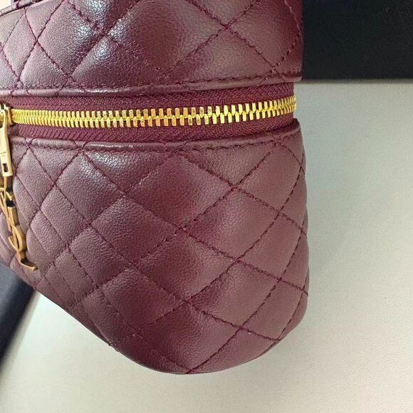 Womens Yves Saint Laurent Shoulder Bags - Picture 4 of 13